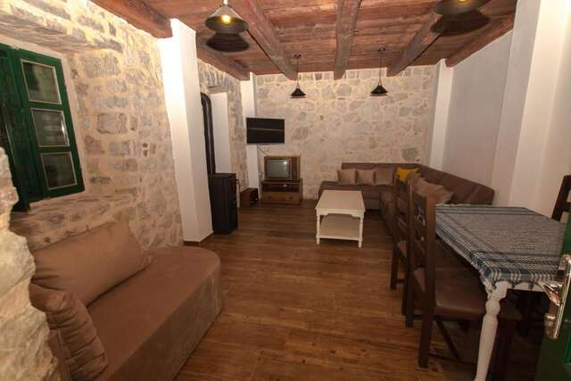 Дома для отпуска Rustic Stone House Бар-75