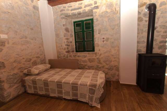 Дома для отпуска Rustic Stone House Бар-81
